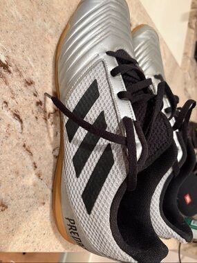 Adidas predator sala with Gum Sole